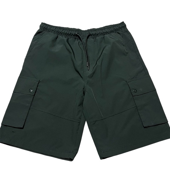 South Pole Black Cargo Tech Shorts Size Large Quick Dry Streetwear Y2K 2000 - Picture 1 of 7